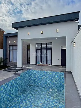 Satılır 4 otaqlı həyət evi 180 m²