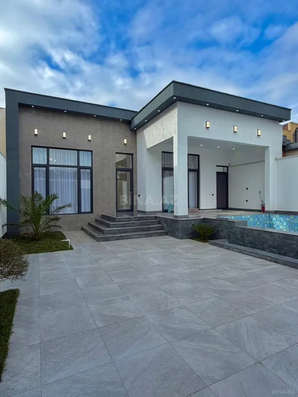 Satılır 4 otaqlı həyət evi 180 m²