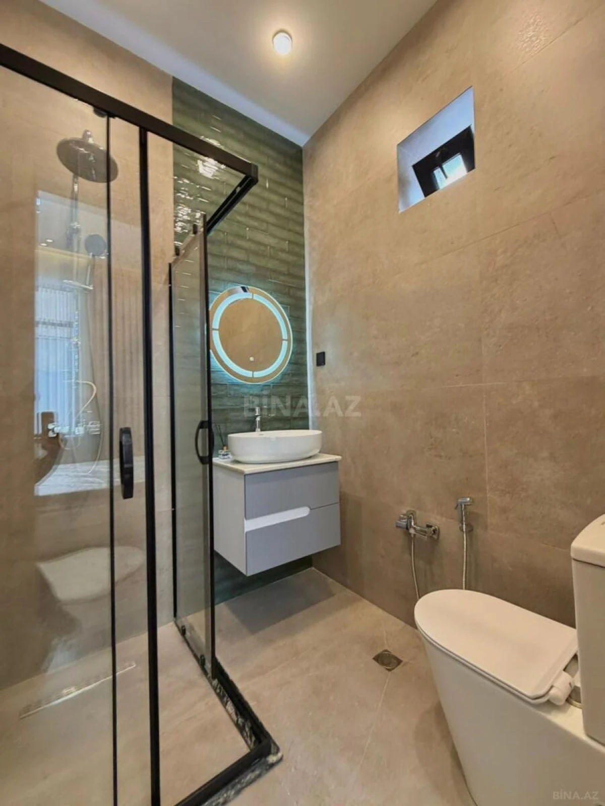 Satılır 4 otaqlı həyət evi 170 m²