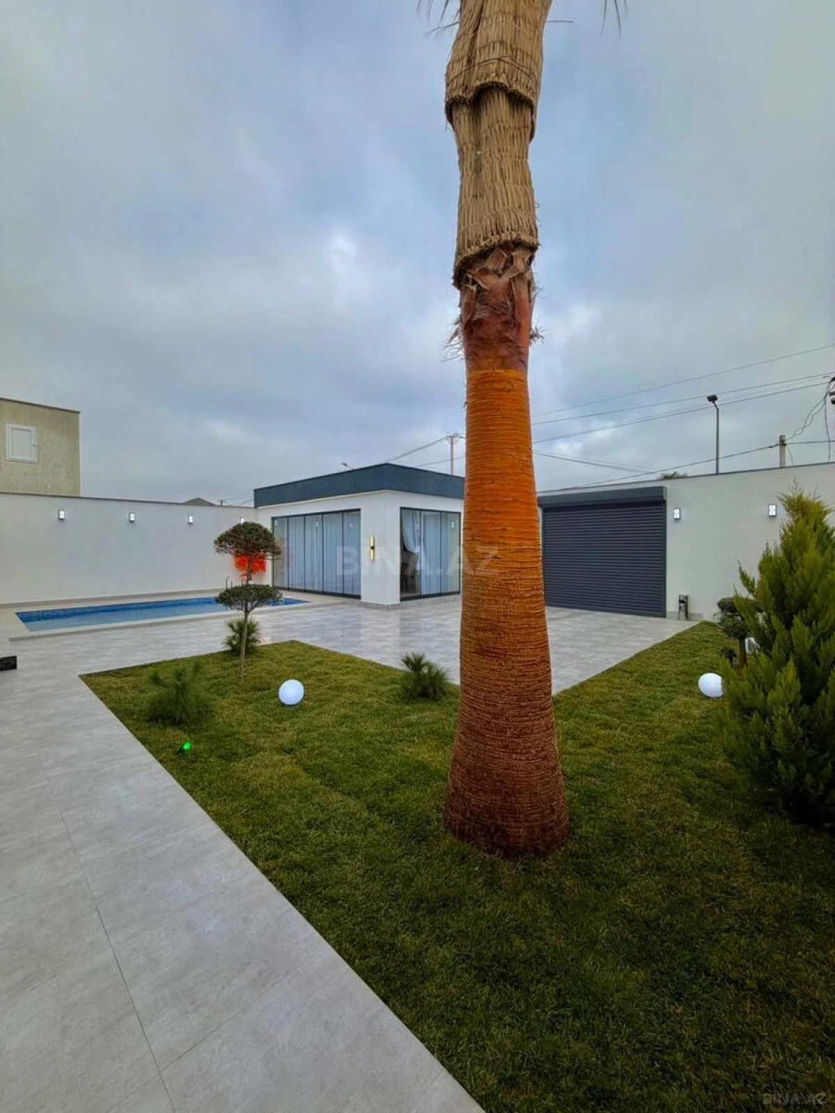 Satılır 4 otaqlı həyət evi 170 m²