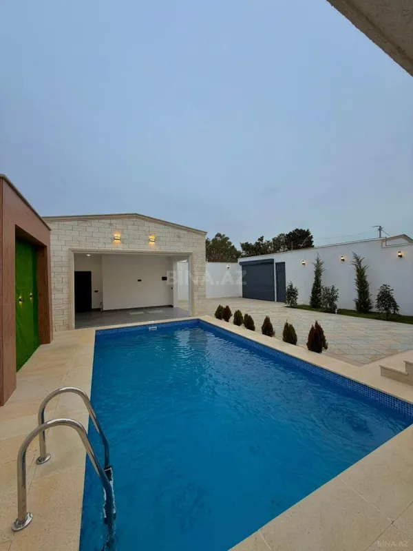 Satılır 4 otaqlı həyət evi 180 m²