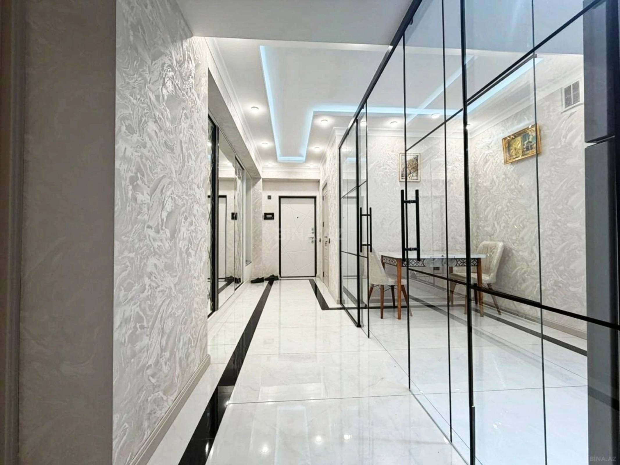 Satılır 3 otaqlı mənzil 74 m²