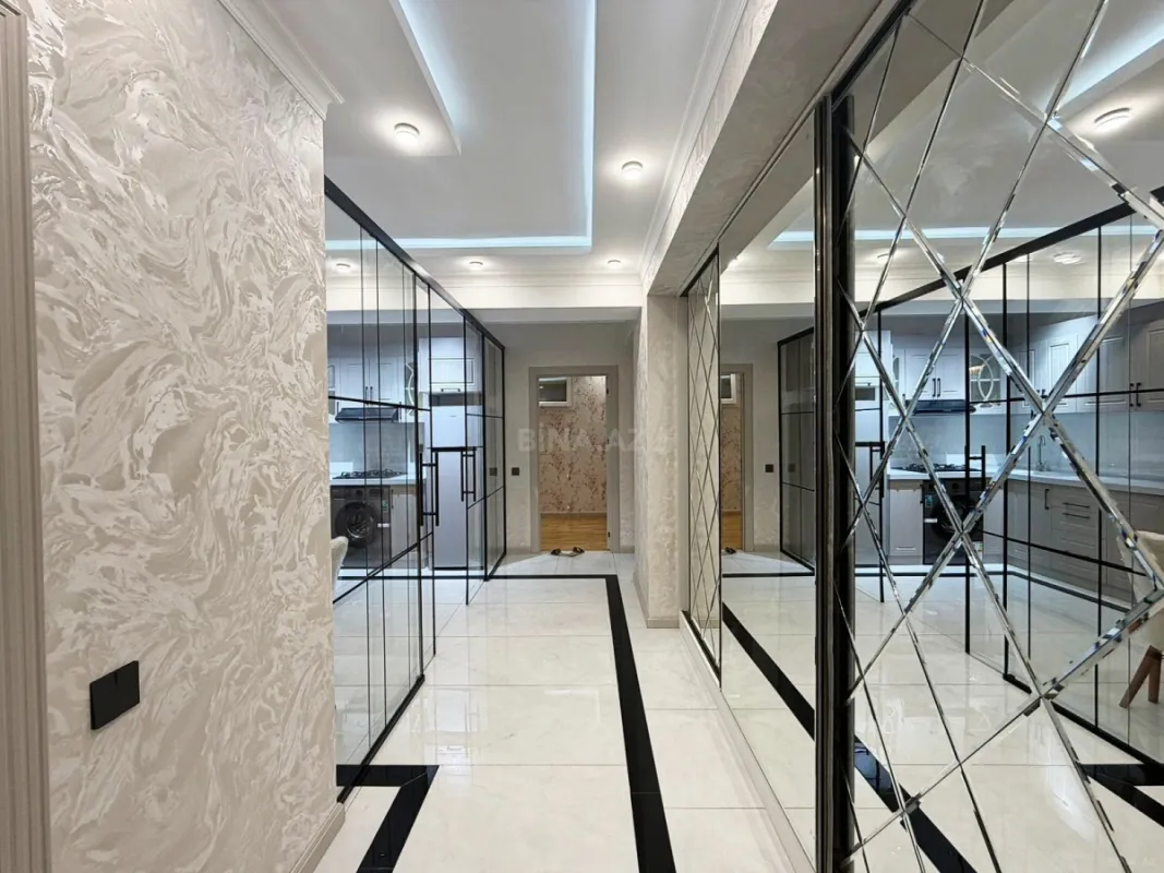 Satılır 3 otaqlı mənzil 74 m²