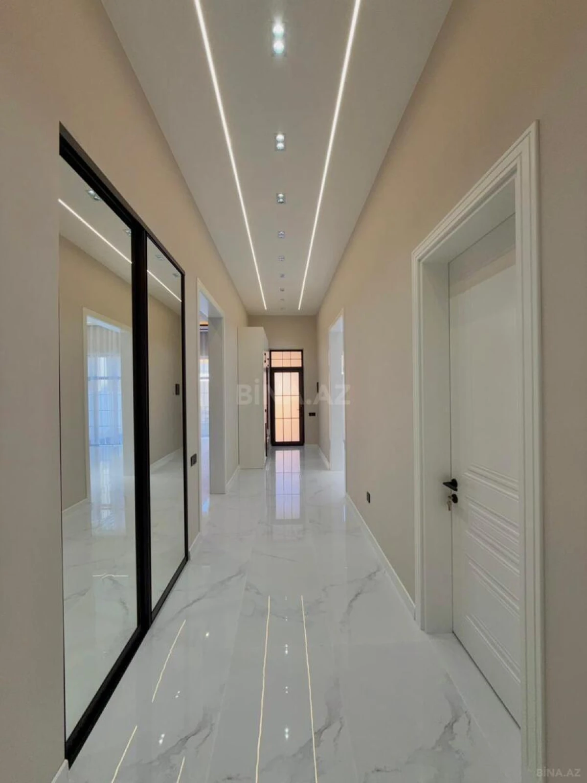 Satılır 4 otaqlı həyət evi 170 m²