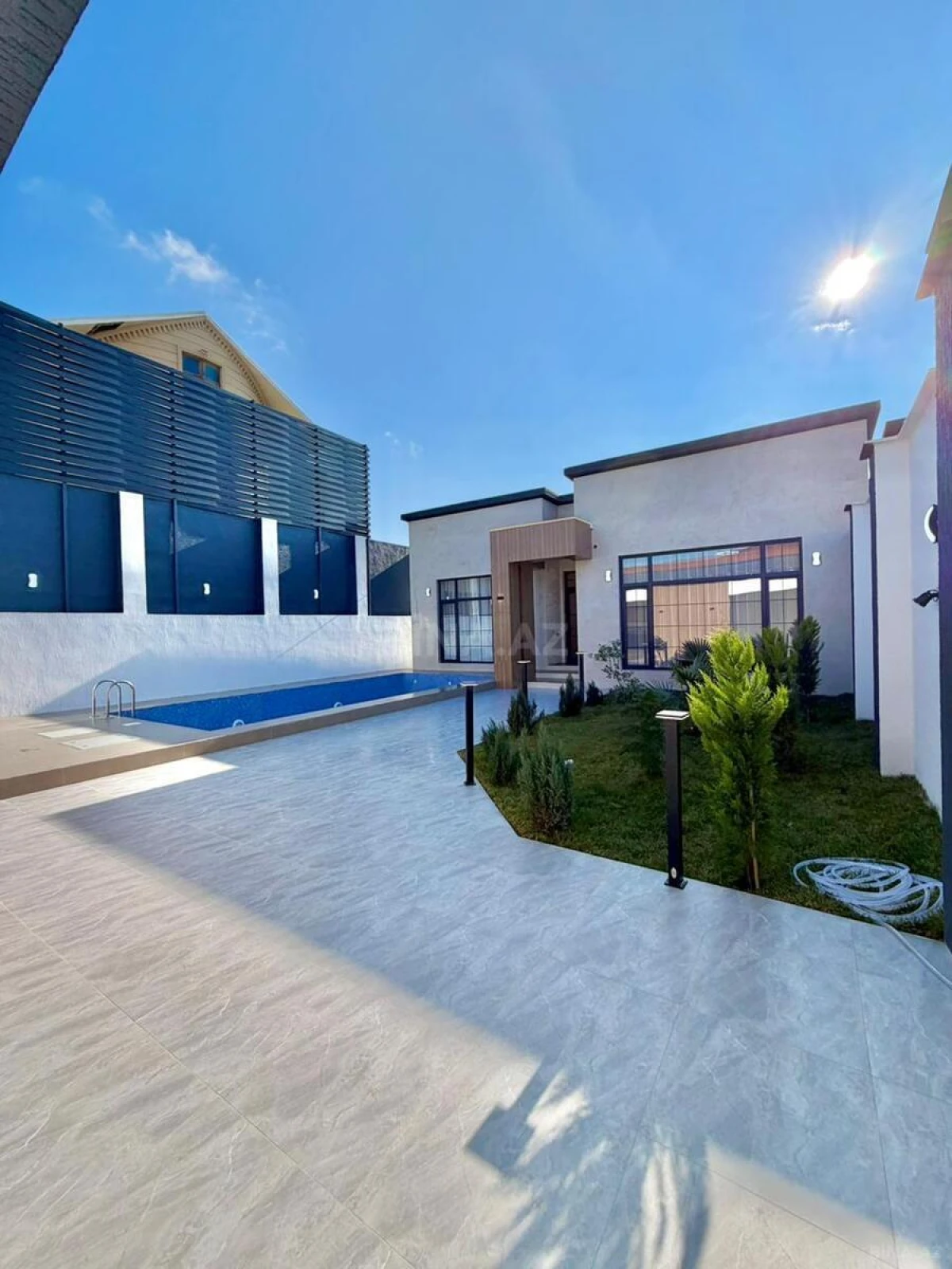 Satılır 4 otaqlı həyət evi 170 m²