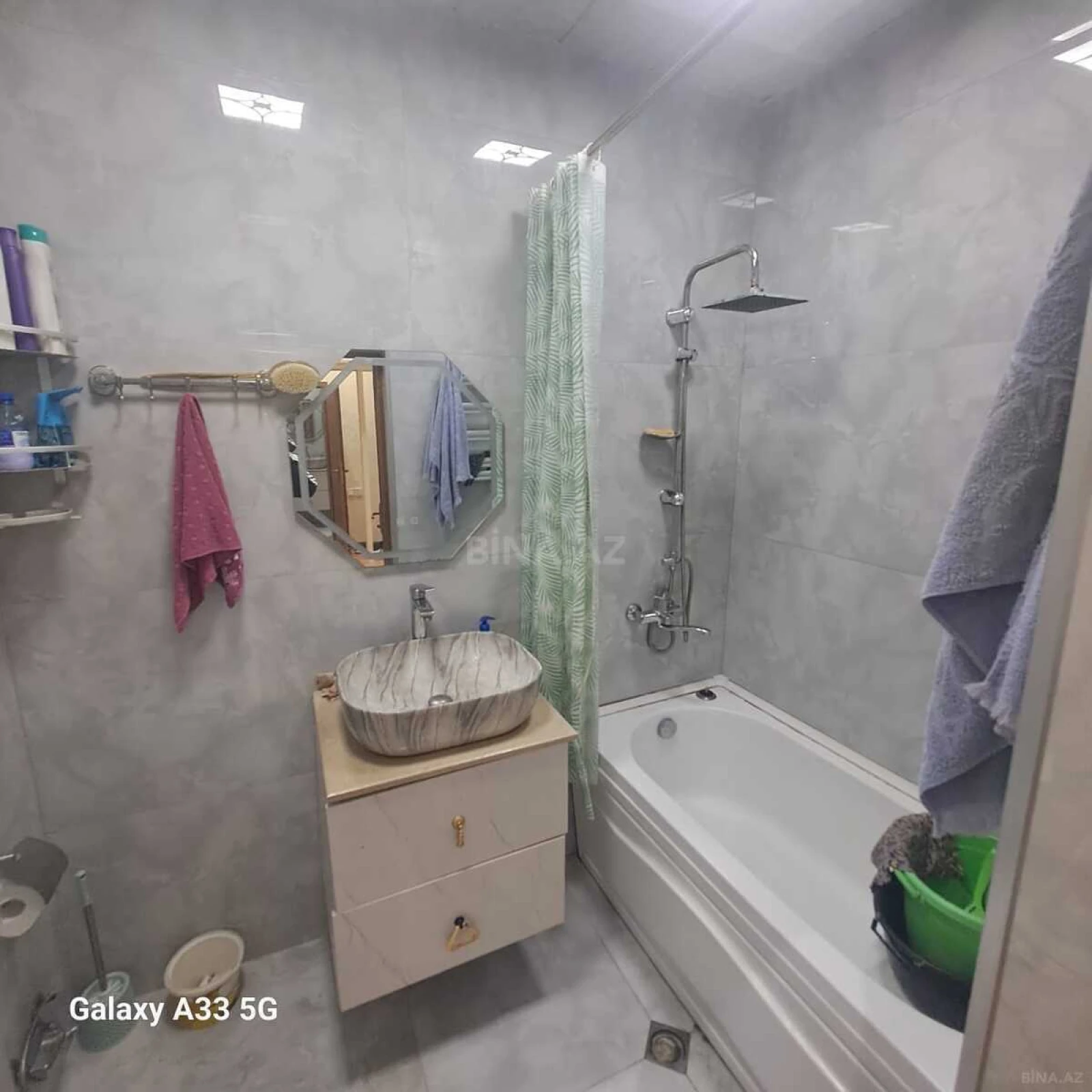 Satılır 2 otaqlı mənzil 70 m²