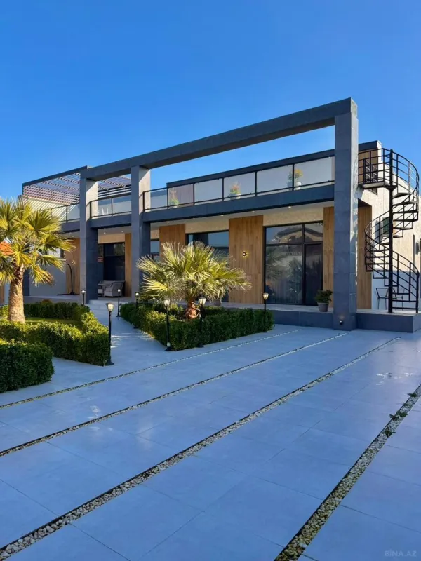 Satılır 5 otaqlı həyət evi 230 m²