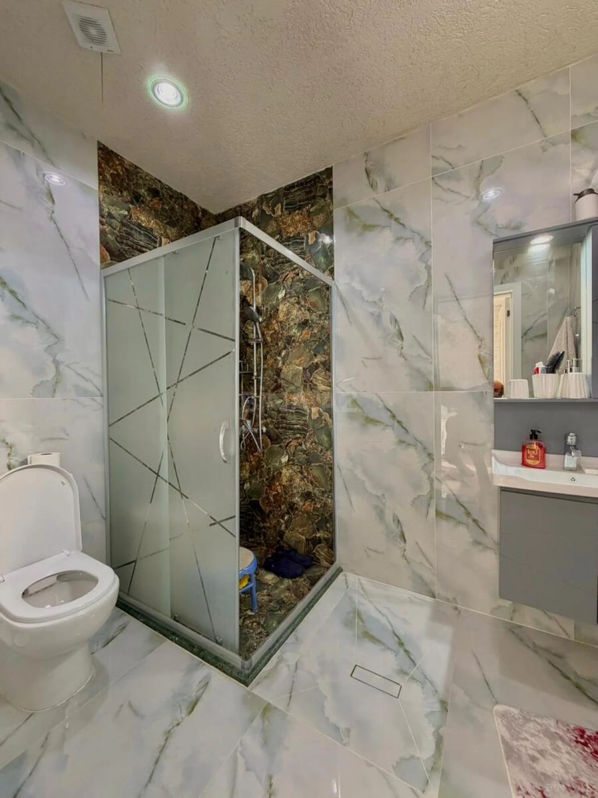 Satılır 4 otaqlı həyət evi 170 m²