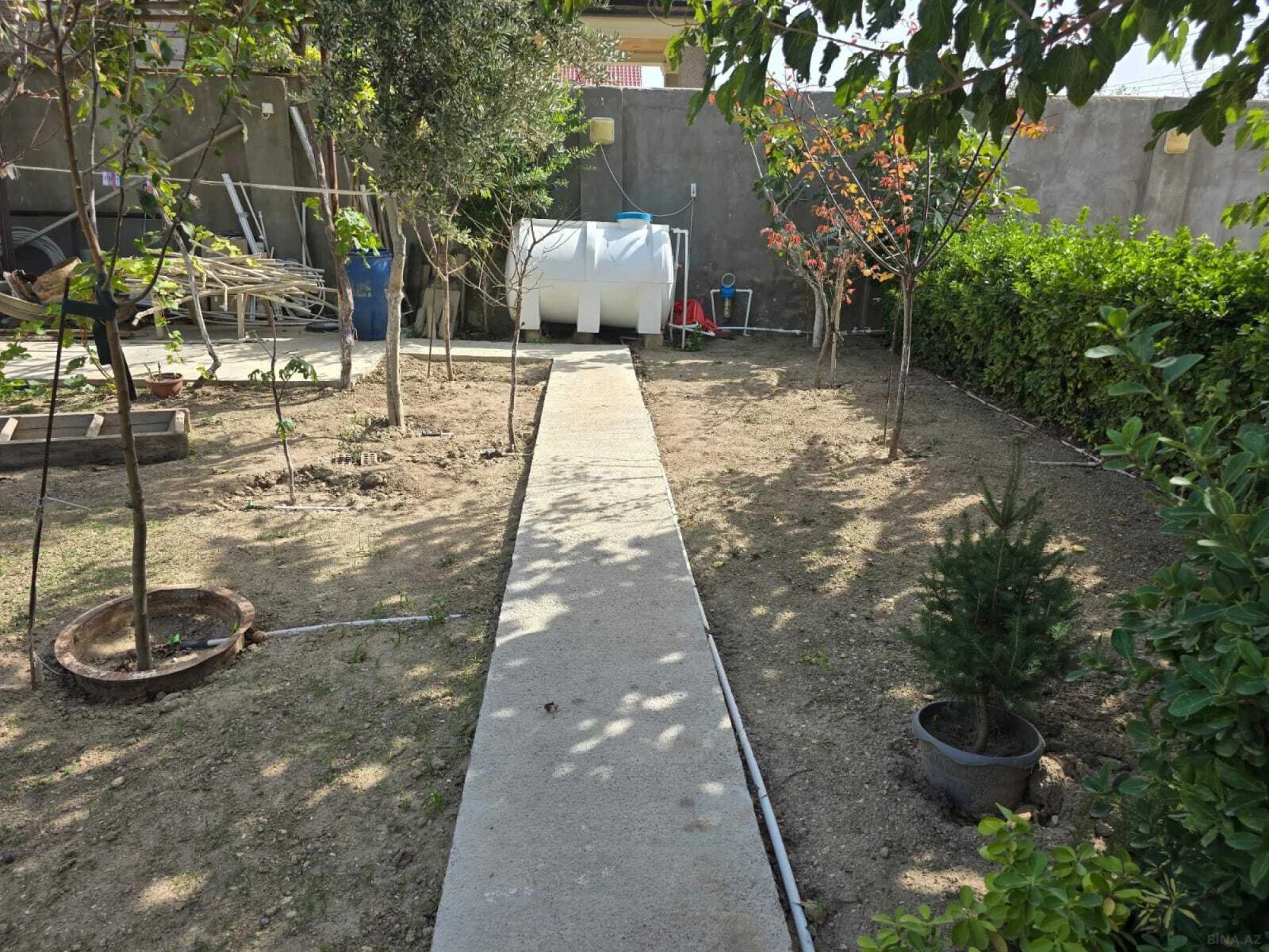 Satılır 4 otaqlı həyət evi 130 m²