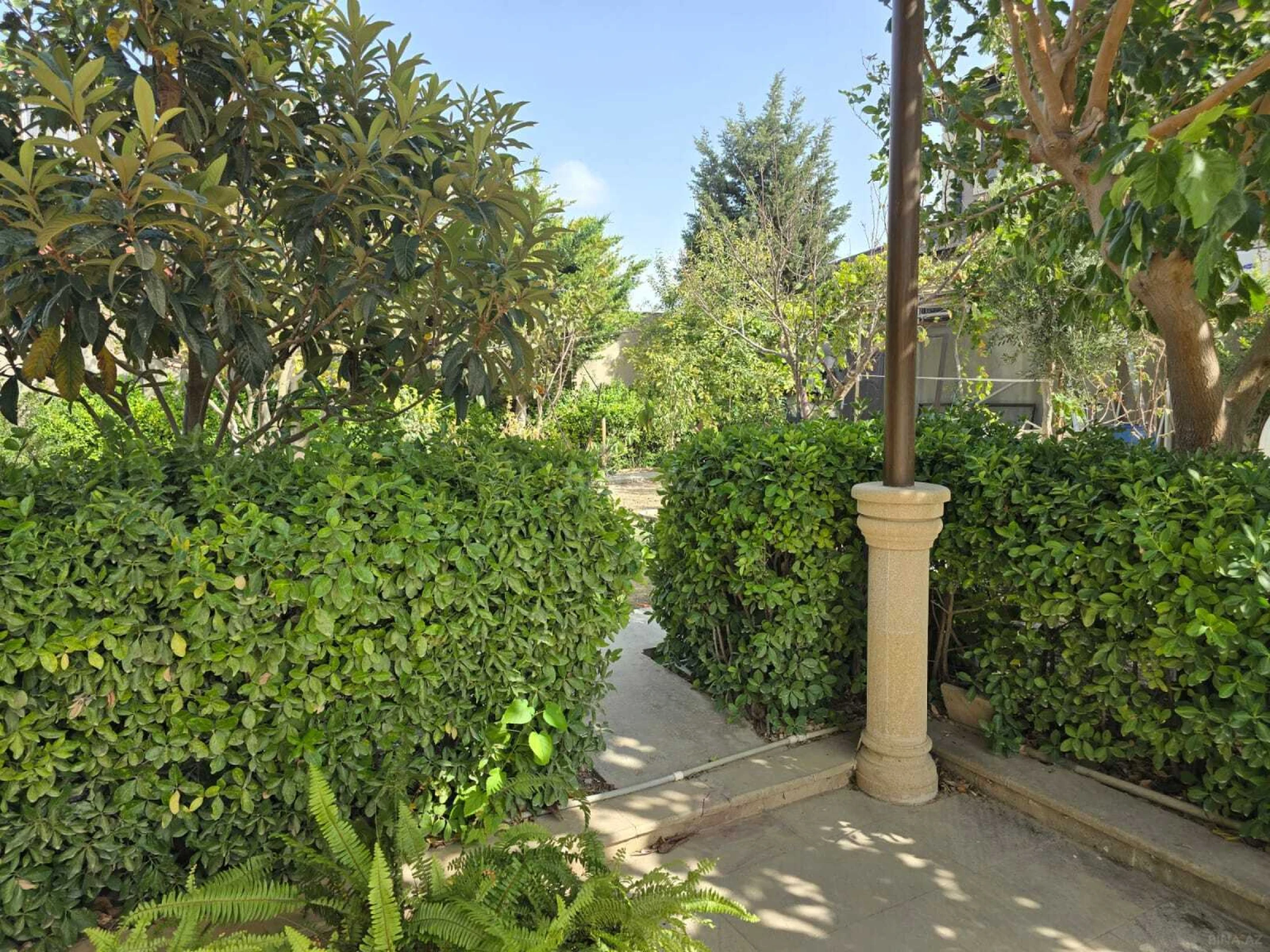 Satılır 4 otaqlı həyət evi 130 m²