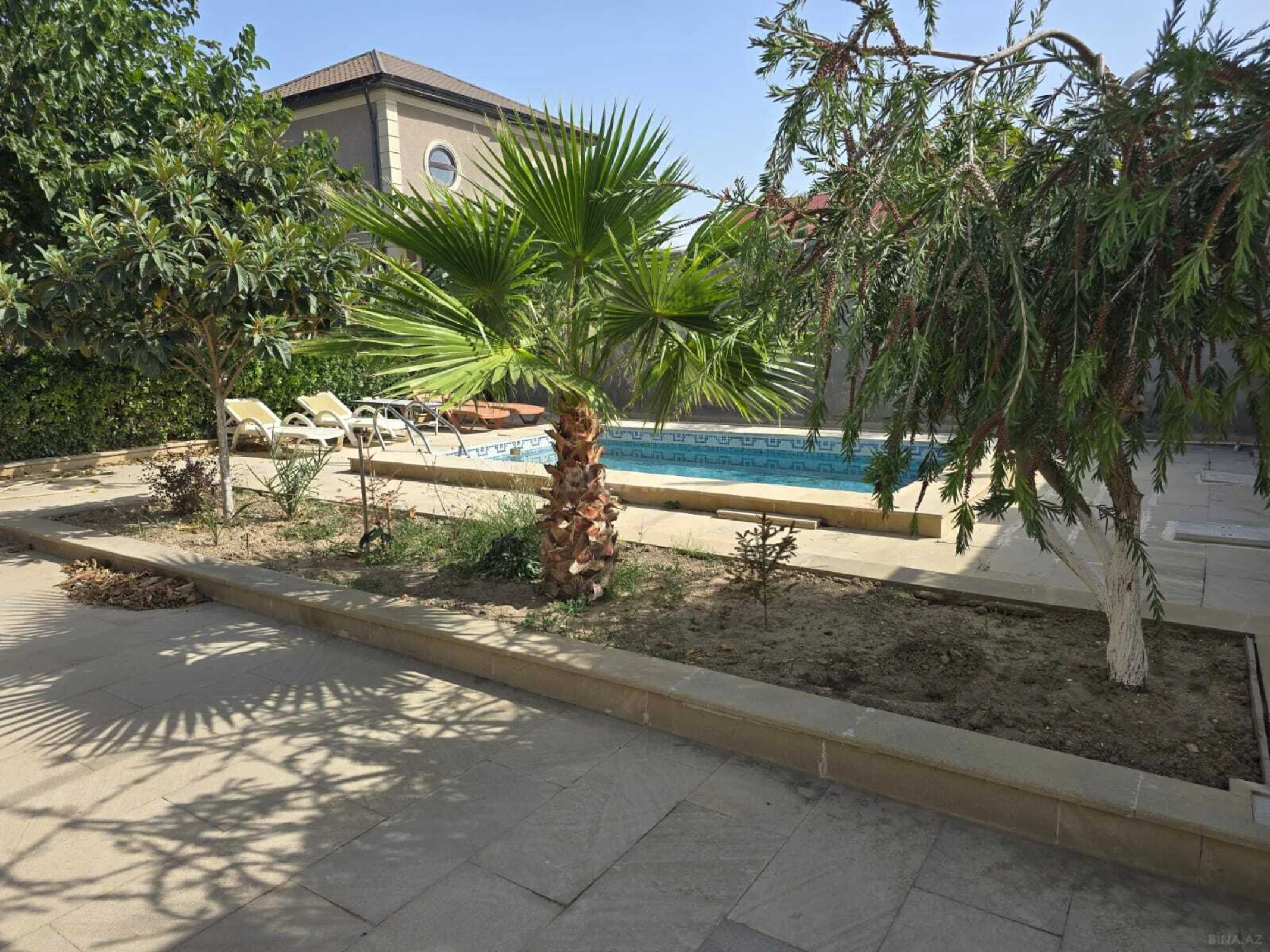 Satılır 4 otaqlı həyət evi 130 m²