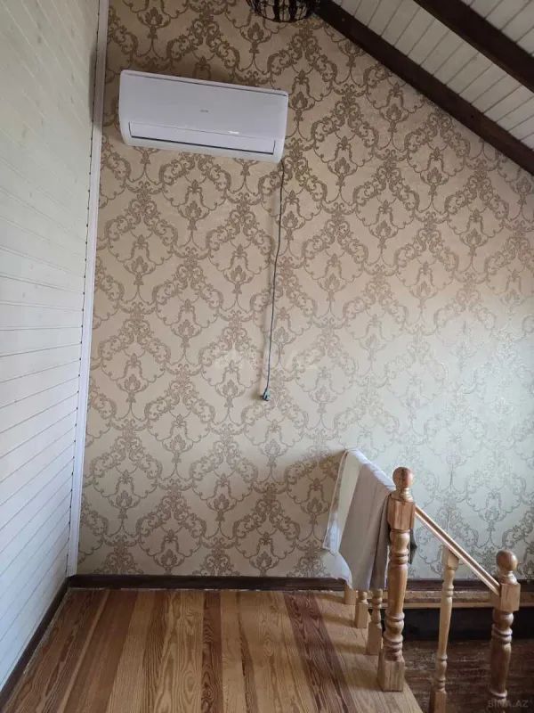 Satılır 4 otaqlı həyət evi 130 m²