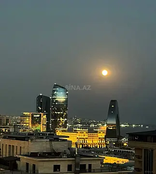Satılır 3 otaqlı mənzil 150 m² — Bakı, Sahil qəs. 3 otaq 150.00 m²