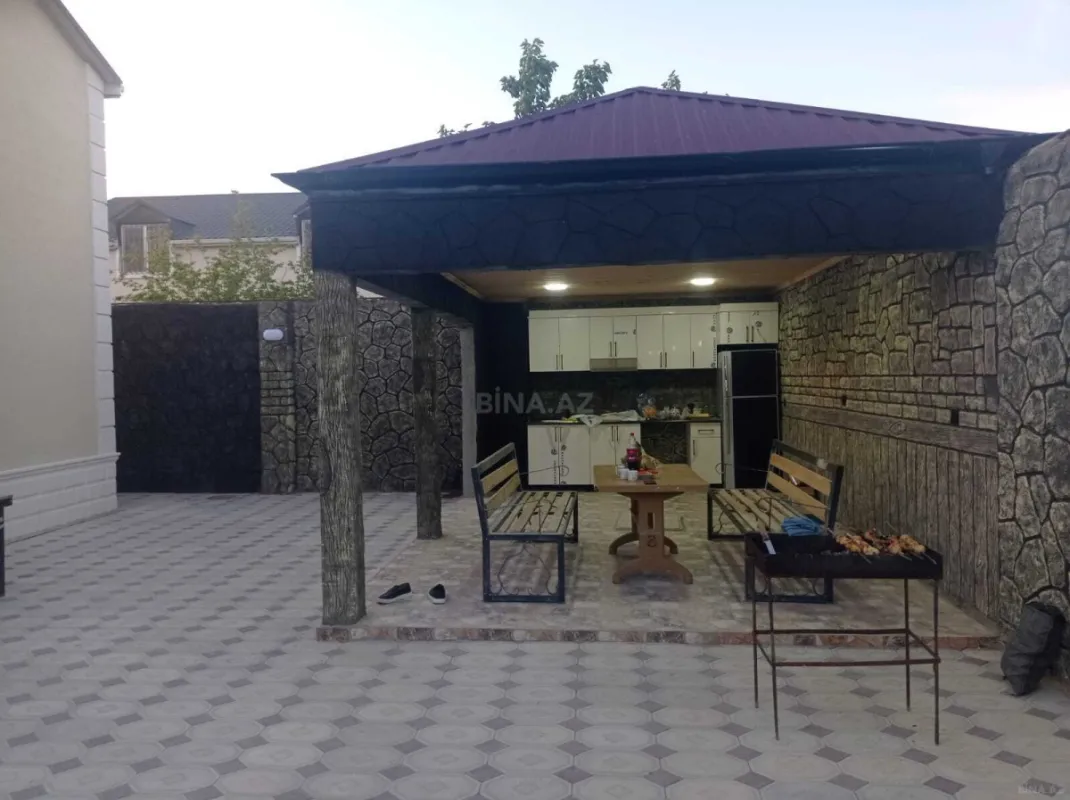 Satılır 7 otaqlı həyət evi 170 m²