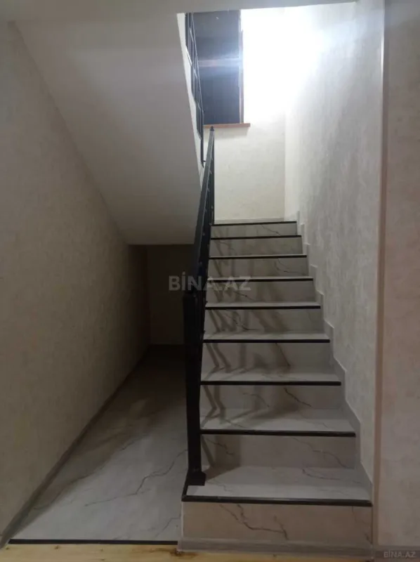 Satılır 7 otaqlı həyət evi 170 m²