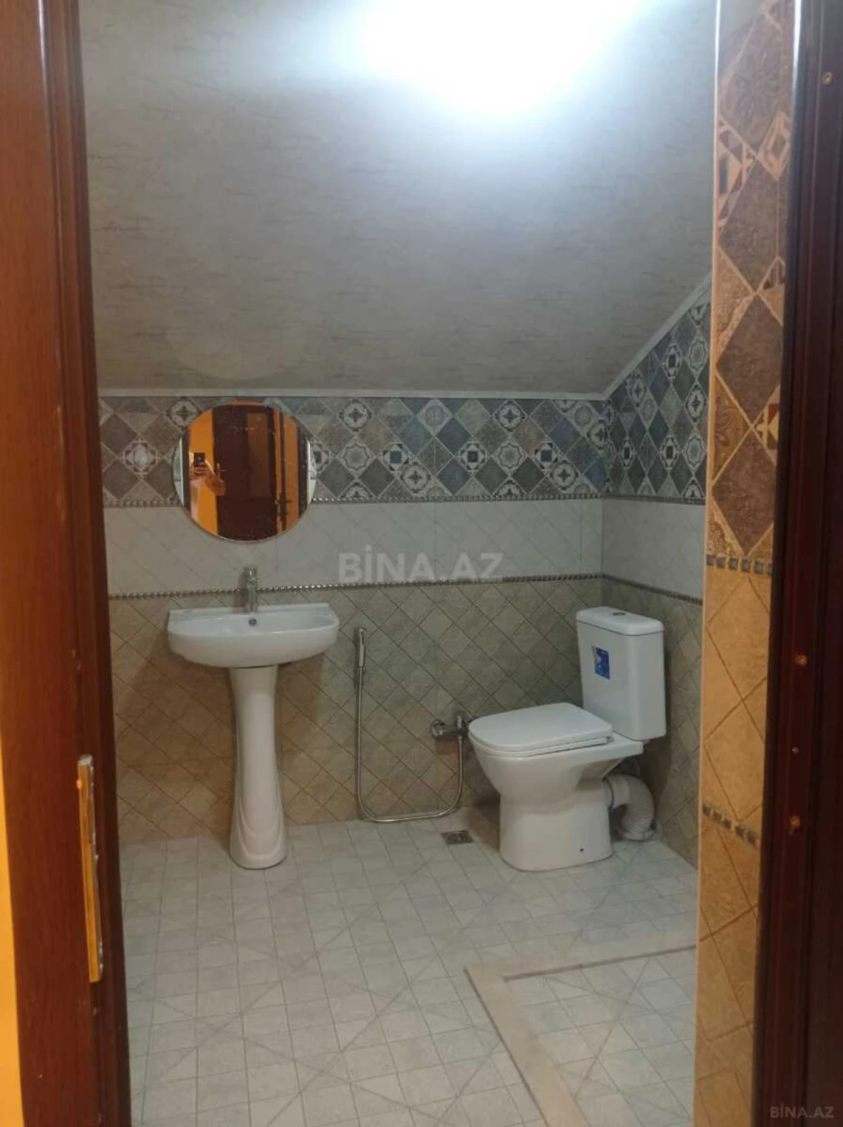 Satılır 7 otaqlı həyət evi 170 m²