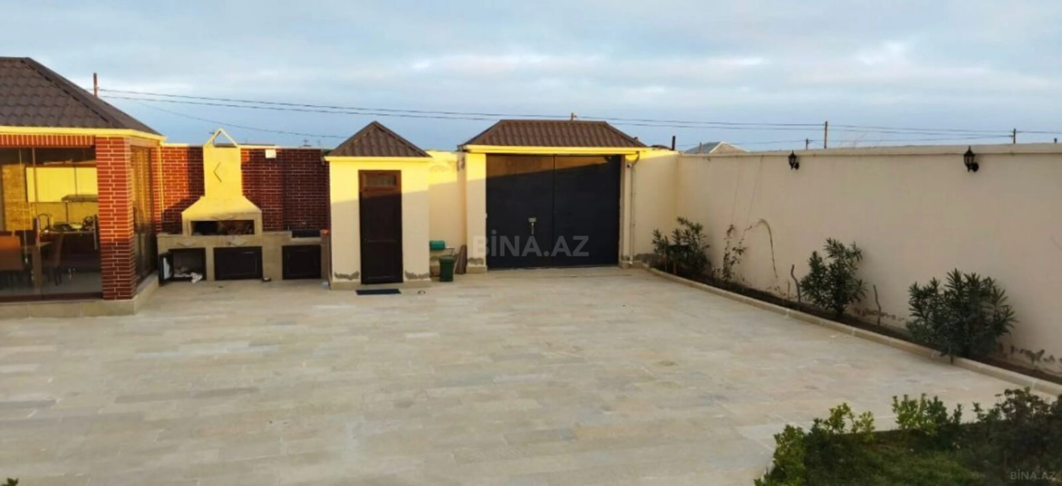 Satılır 3 otaqlı həyət evi 130 m²