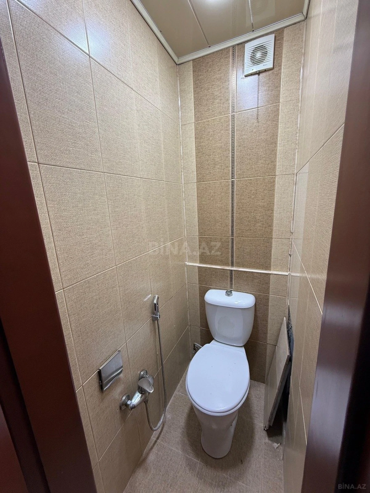 Satılır 2 otaqlı mənzil 68 m²