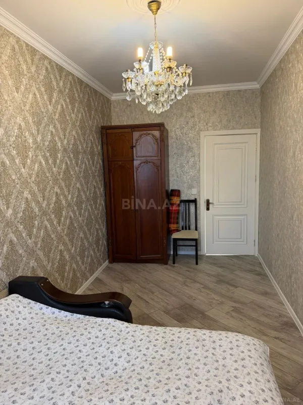 Satılır 2 otaqlı mənzil 33 m²
