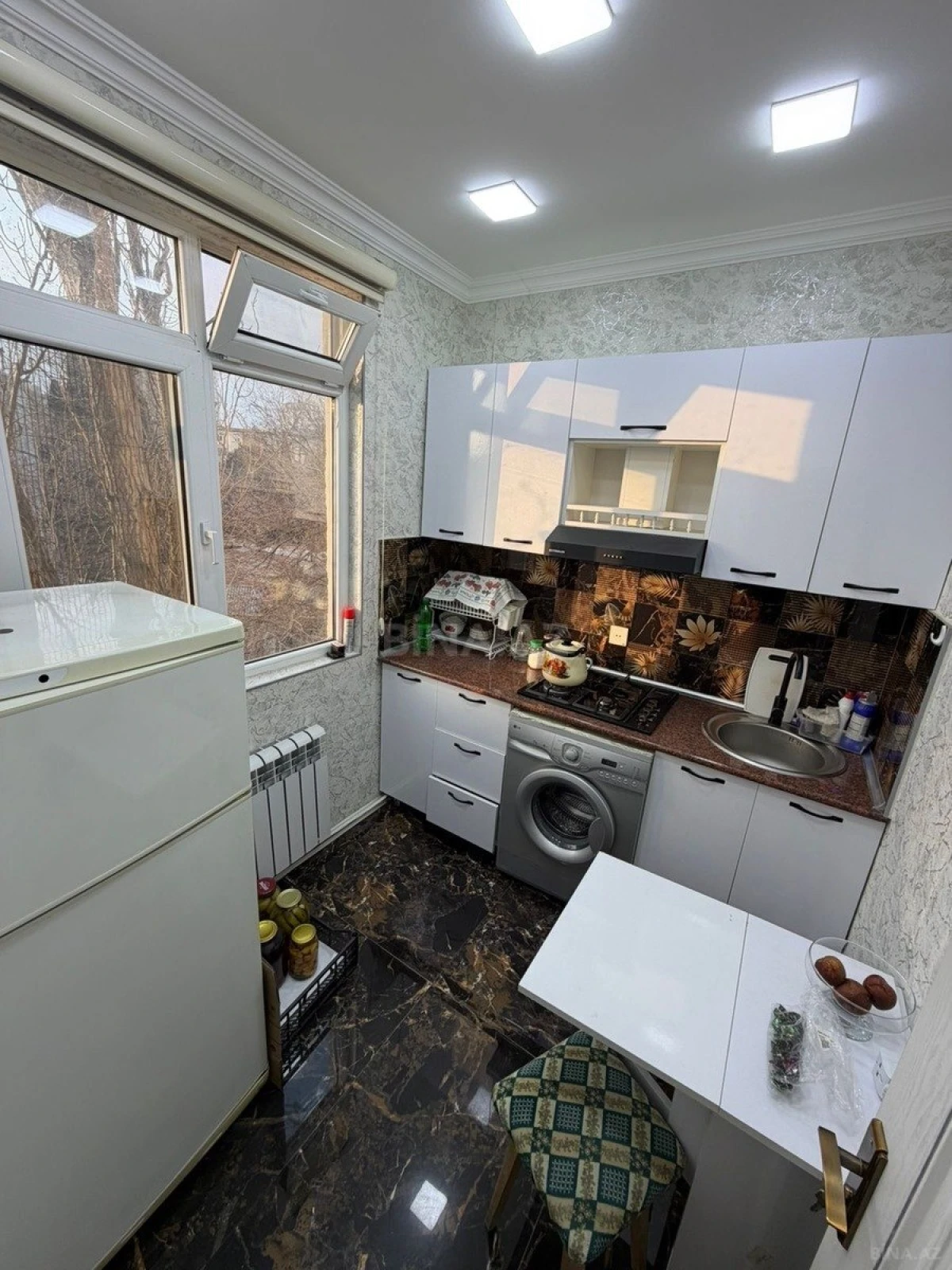 Satılır 2 otaqlı mənzil 33 m²