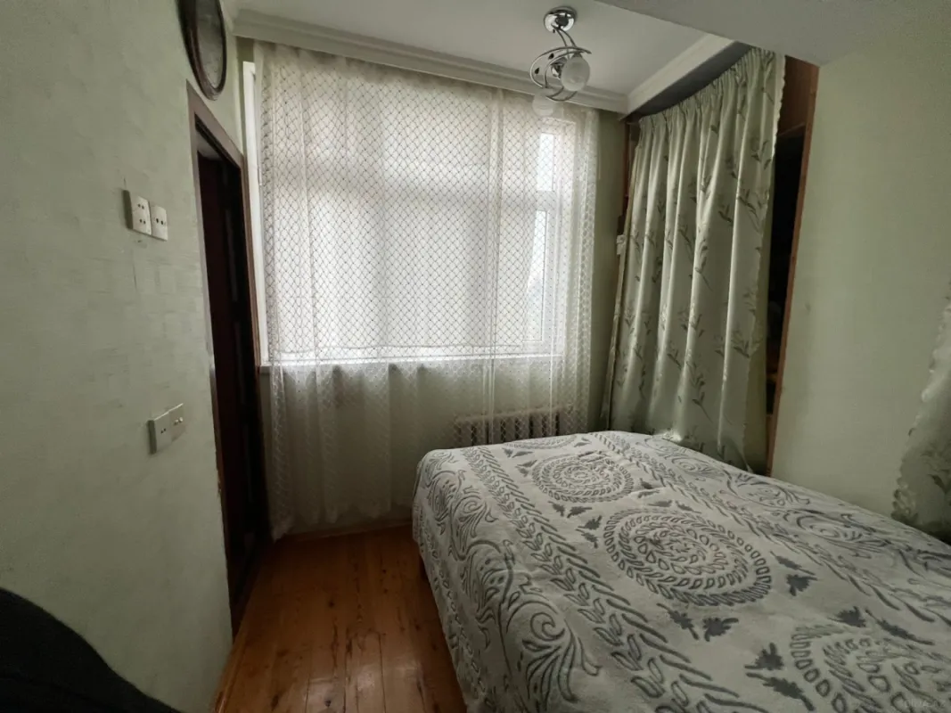 Satılır 3 otaqlı mənzil 65 m²