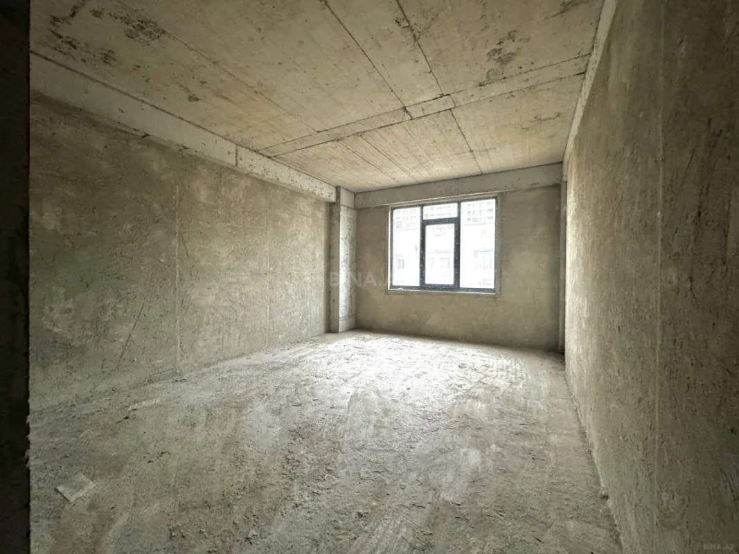 Satılır 2 otaqlı mənzil 76.5 m²