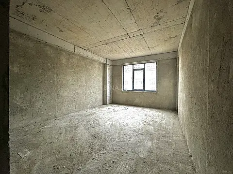 Satılır 2 otaqlı mənzil 76.5 m²