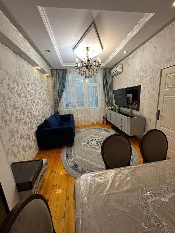 Satılır 2 otaqlı mənzil 54 m²
