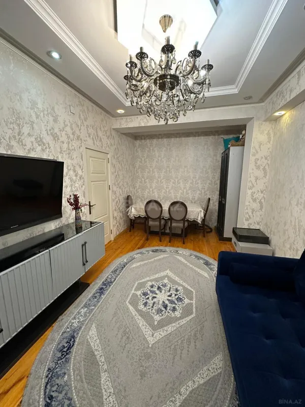 Satılır 2 otaqlı mənzil 54 m²