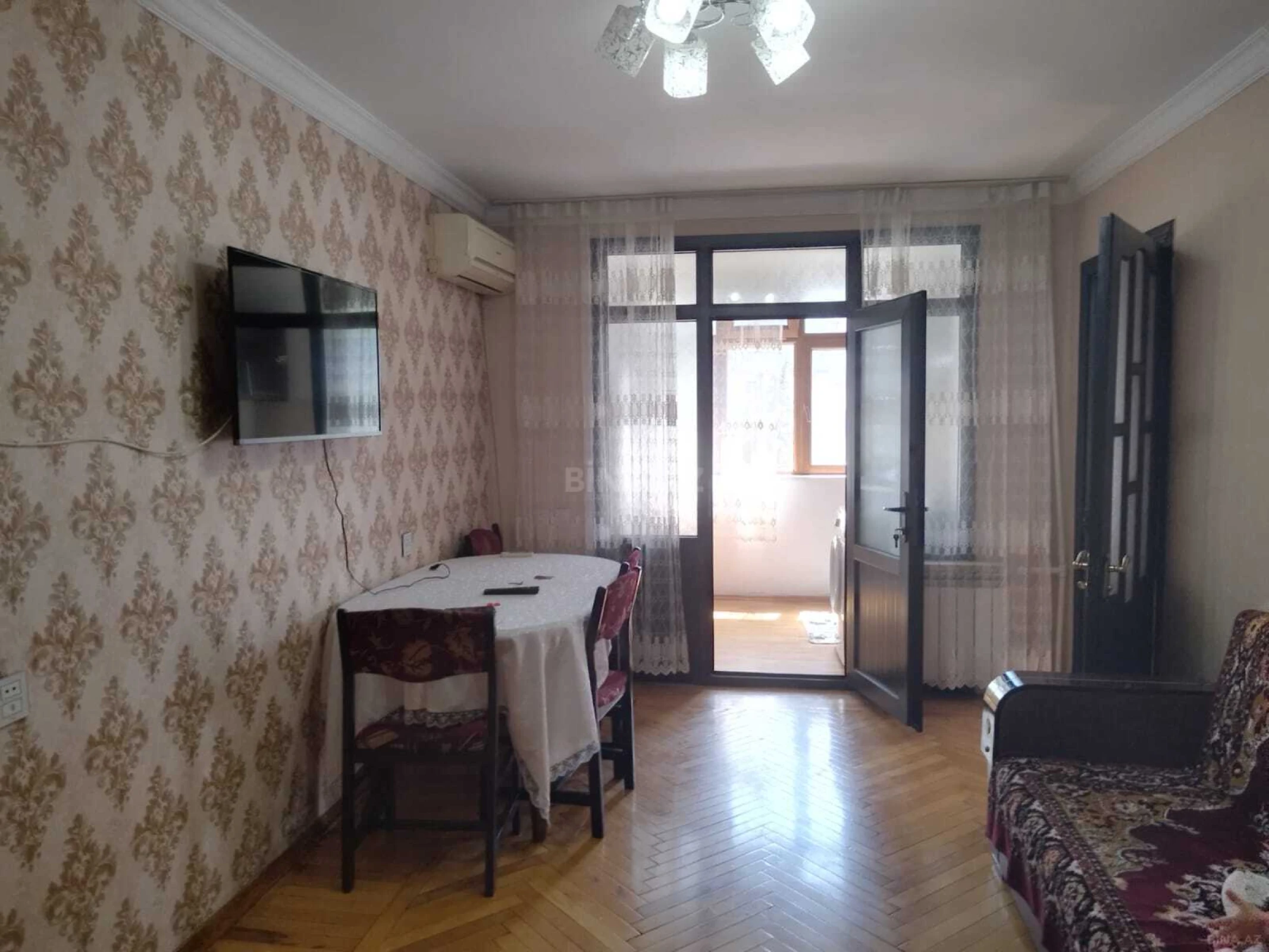 Satılır 3 otaqlı mənzil 60 m²