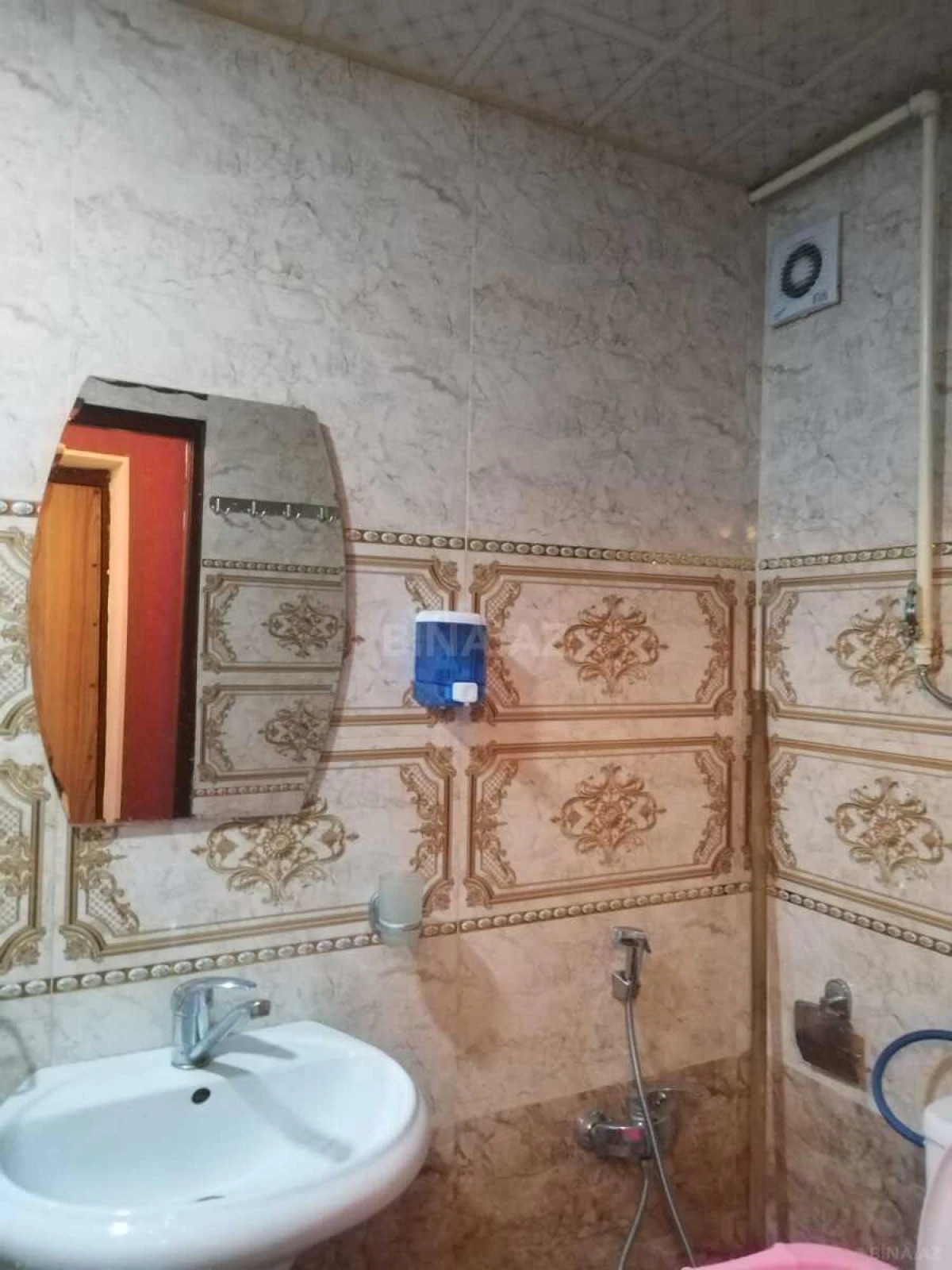 Satılır 3 otaqlı mənzil 60 m²