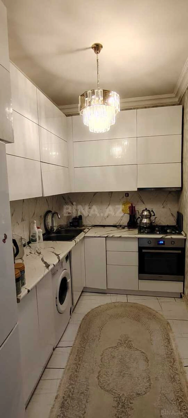 Satılır 2 otaqlı mənzil 72 m²