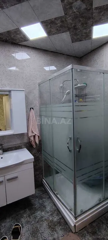 Satılır 2 otaqlı mənzil 72 m²