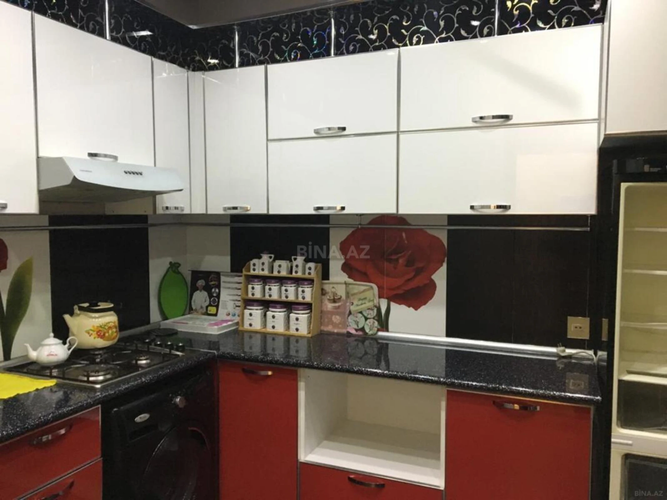 Satılır 2 otaqlı mənzil 65 m²