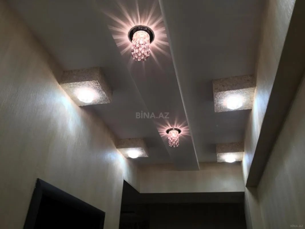 Satılır 2 otaqlı mənzil 65 m²