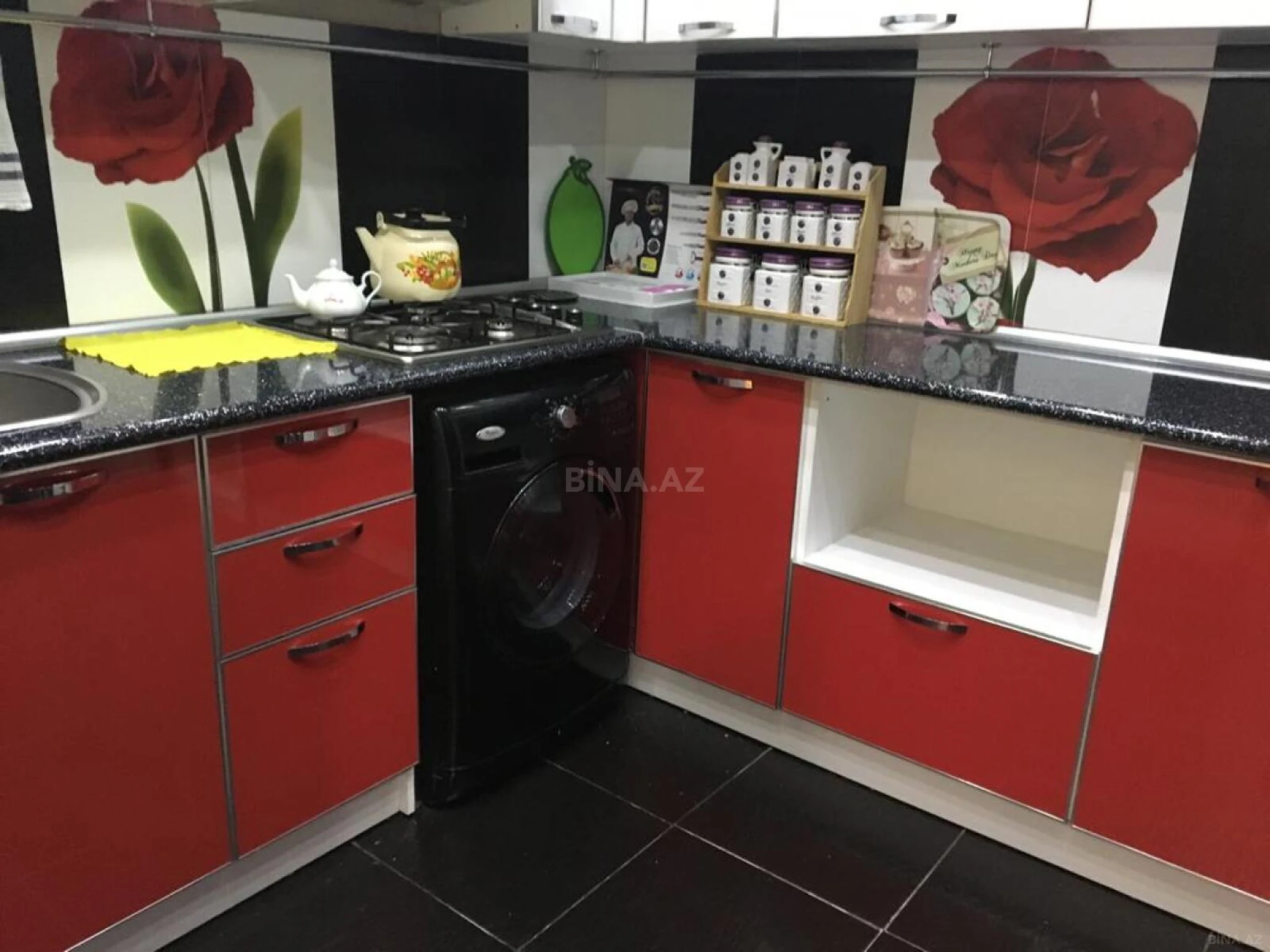 Satılır 2 otaqlı mənzil 65 m²