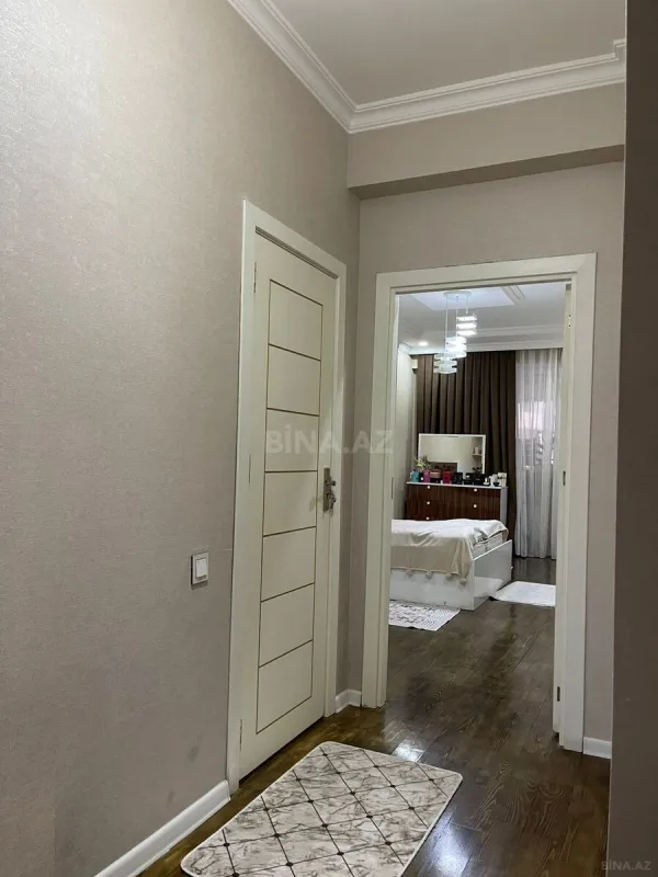 Satılır 3 otaqlı mənzil 115 m²