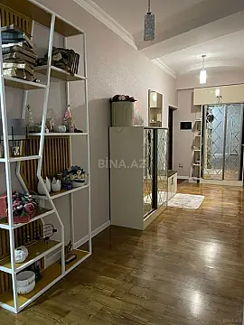 Satılır 3 otaqlı mənzil 115 m²