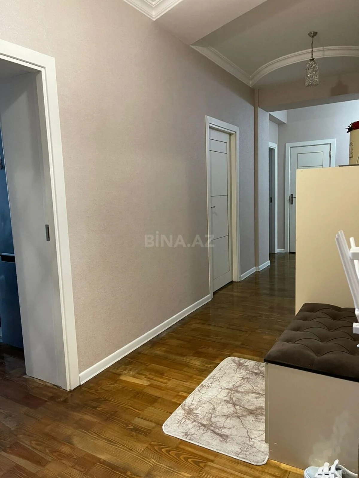Satılır 3 otaqlı mənzil 115 m²