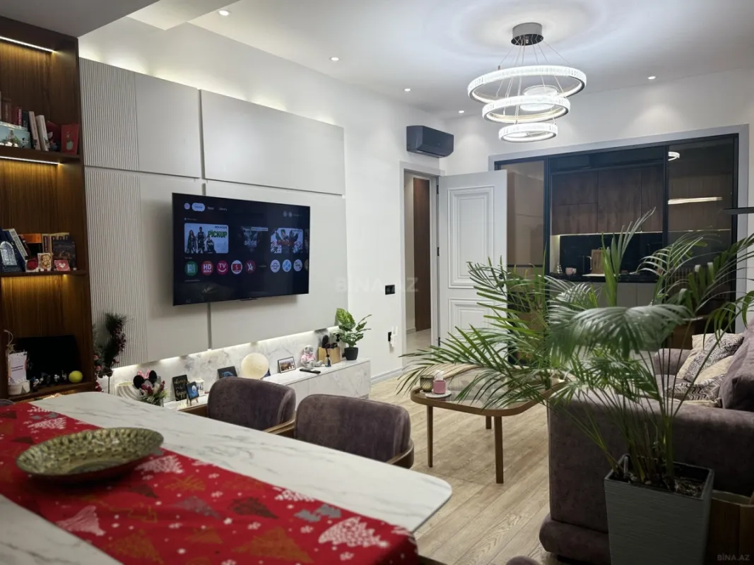 Satılır 2 otaqlı mənzil 70 m²