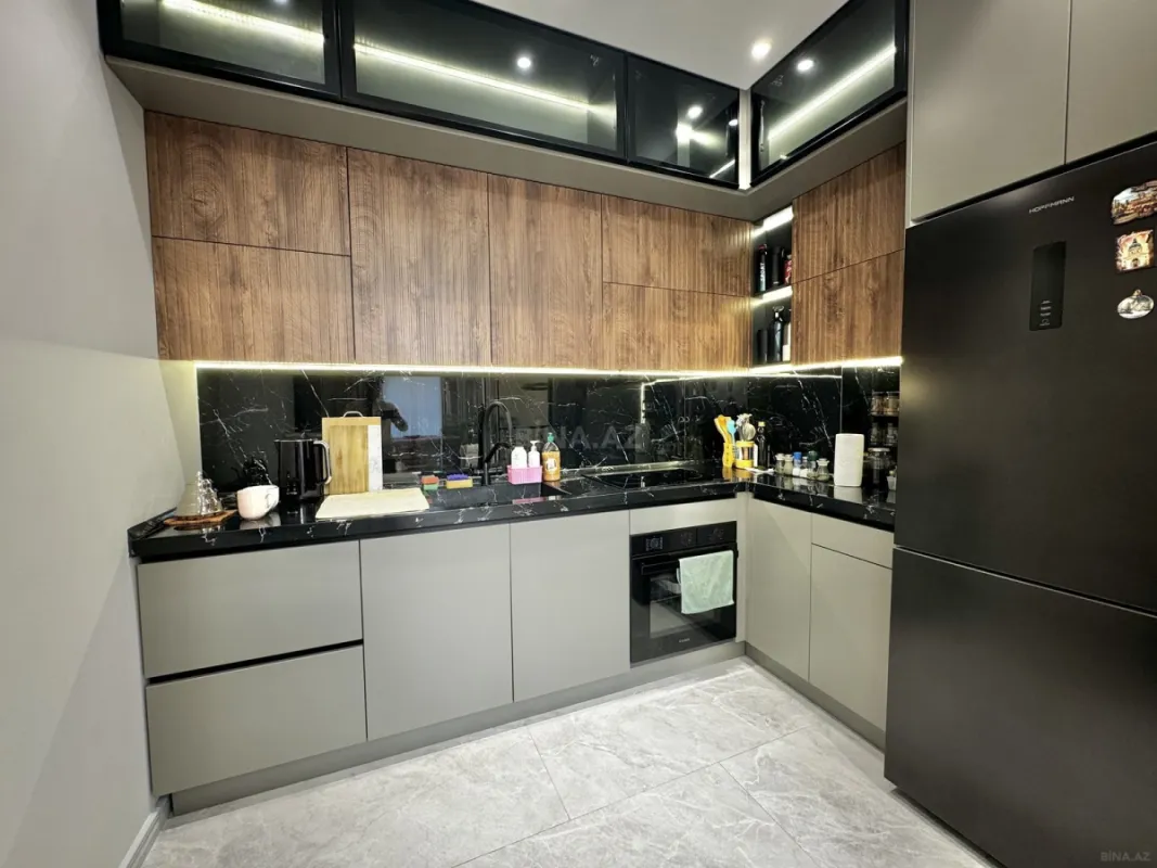 Satılır 2 otaqlı mənzil 70 m²