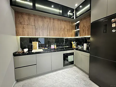 Satılır 2 otaqlı mənzil 70 m²
