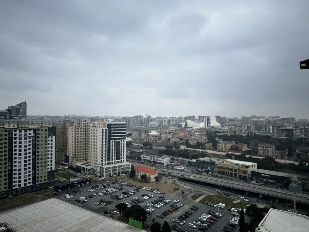 Satılır 2 otaqlı mənzil 70 m²