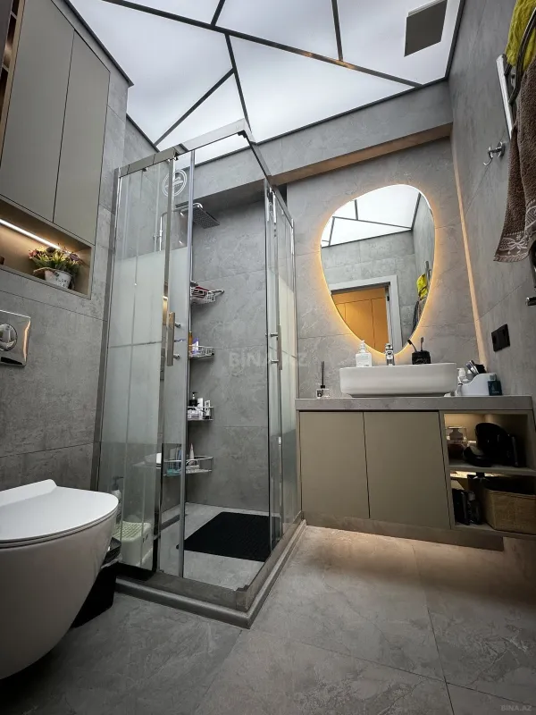 Satılır 2 otaqlı mənzil 70 m²