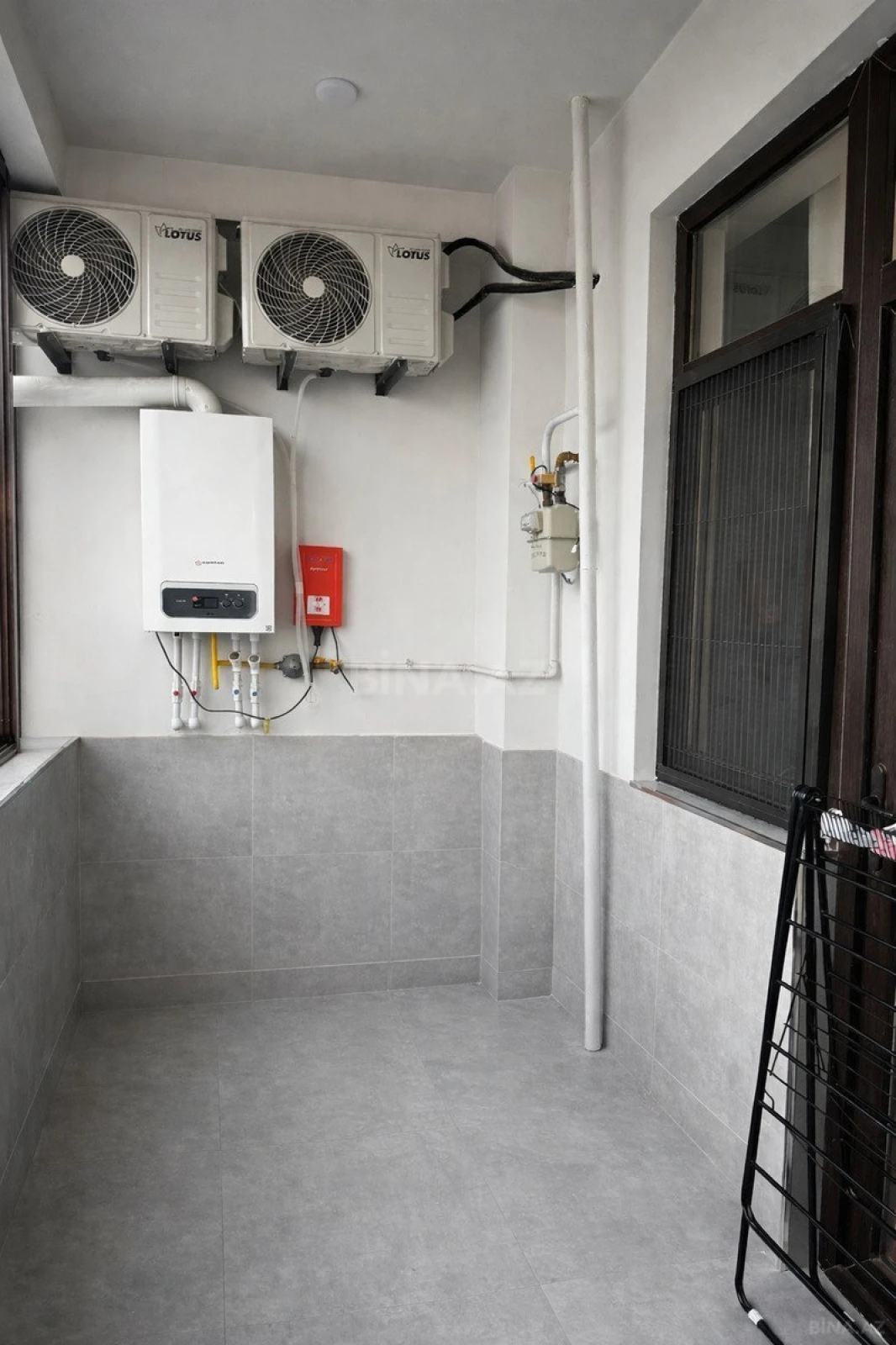 Satılır 2 otaqlı mənzil 70 m²