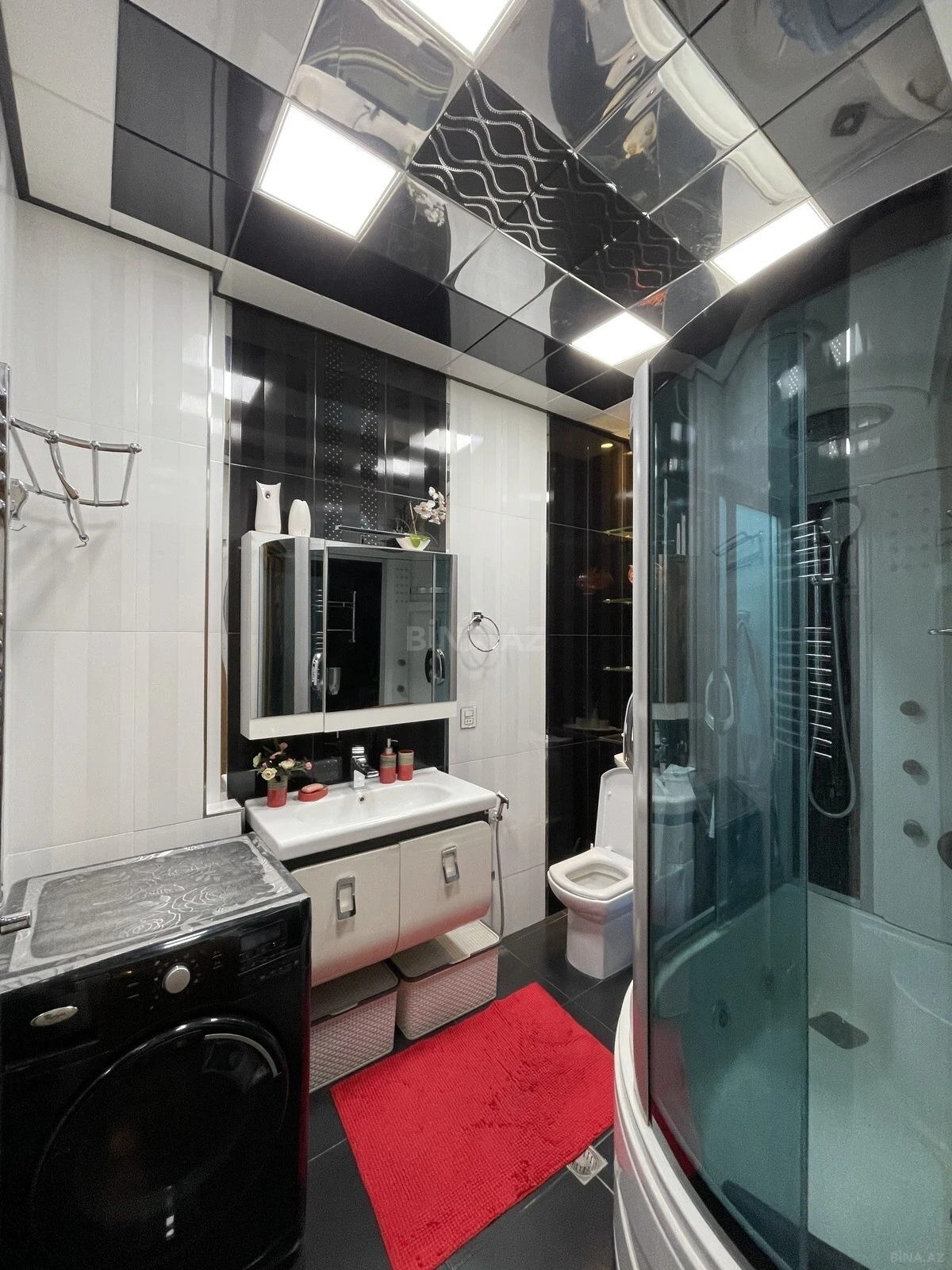 Satılır 3 otaqlı mənzil 110 m²