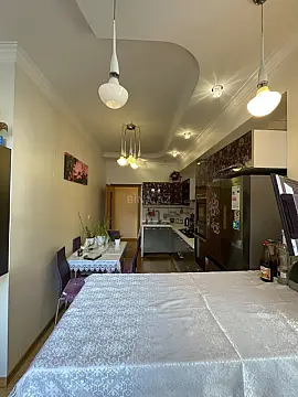 Satılır 3 otaqlı mənzil 110 m²