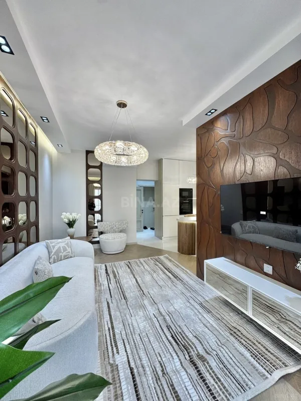 Satılır 2 otaqlı mənzil 68 m²