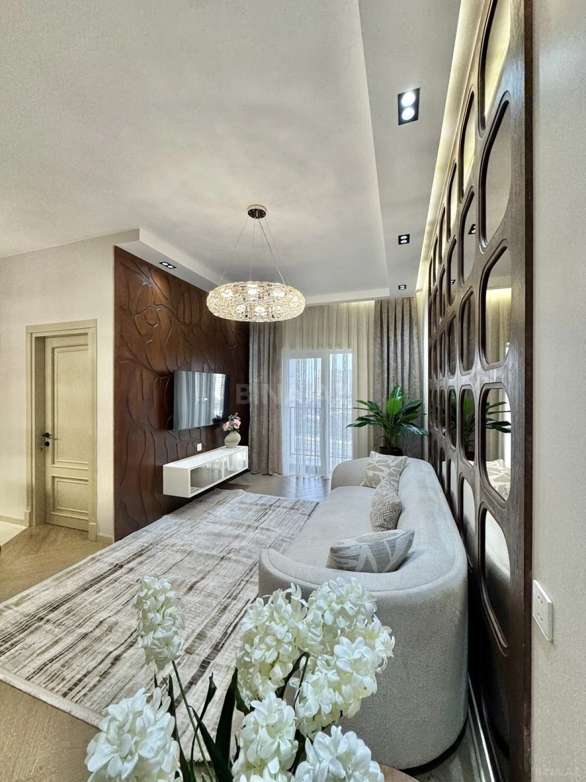 Satılır 2 otaqlı mənzil 68 m²