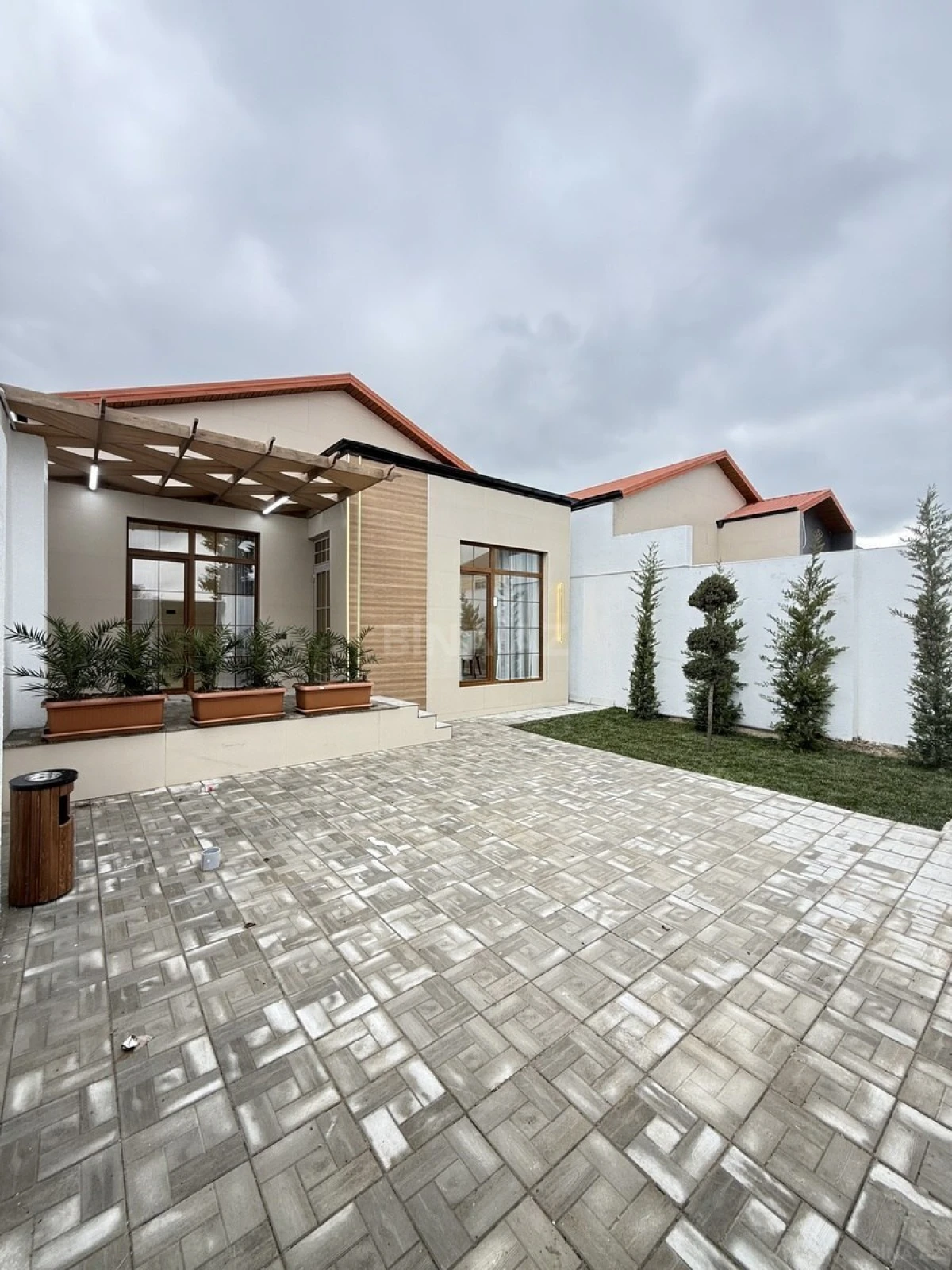 Satılır 3 otaqlı həyət evi 110 m²
